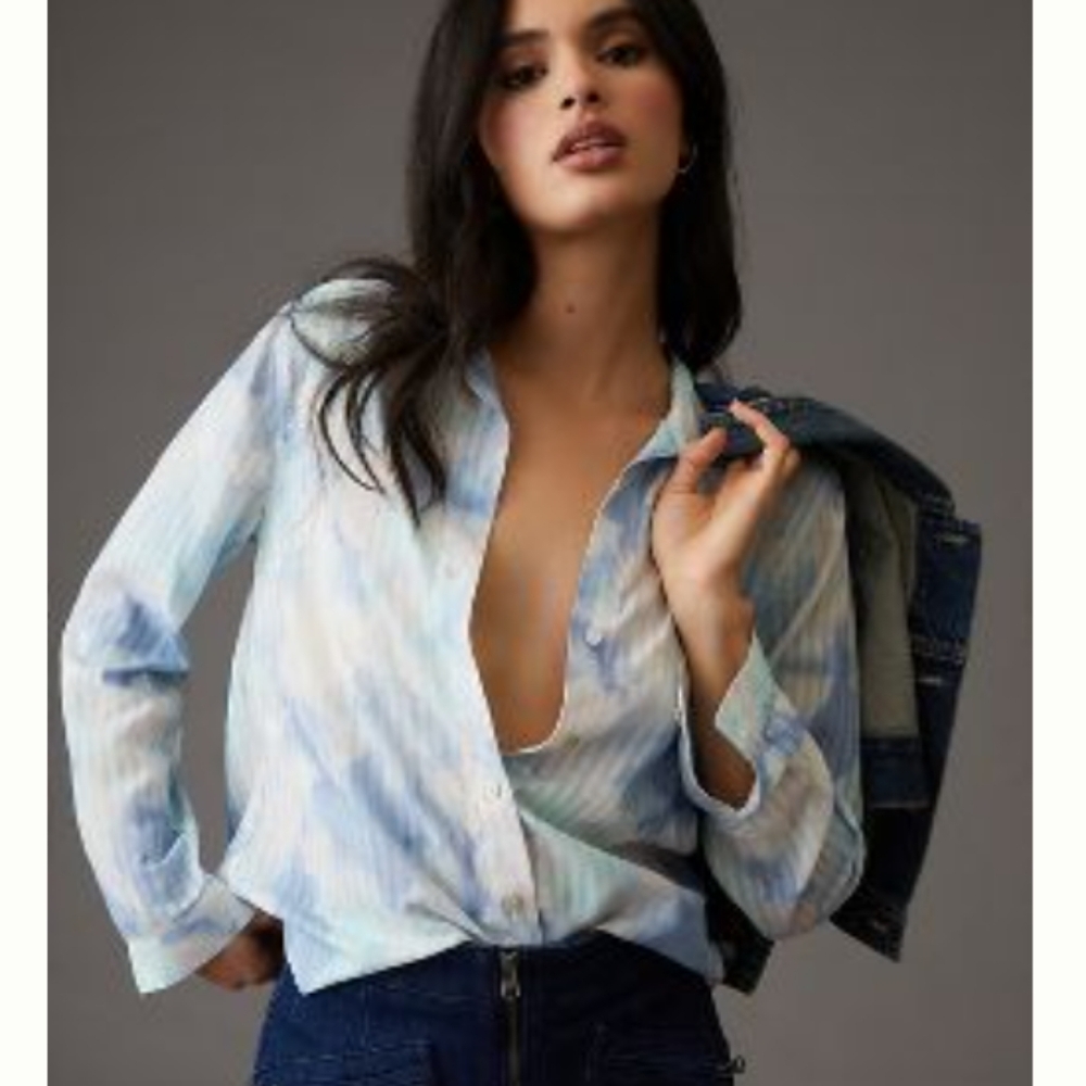 Cloth & Stone NWT multi colored blue blouse Small